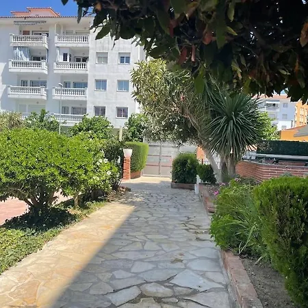 Piso Amable Con Piscina Cerca De Mar *